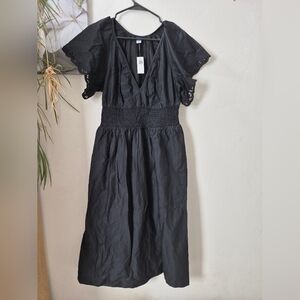 Waist Defined Old Navy midi dress